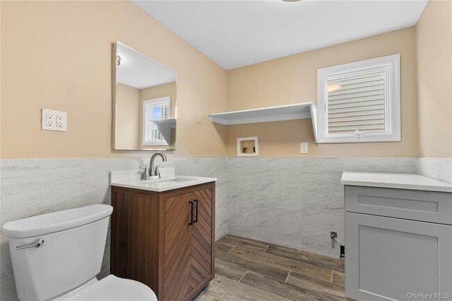 Building Photo - 40 New Hampshire St