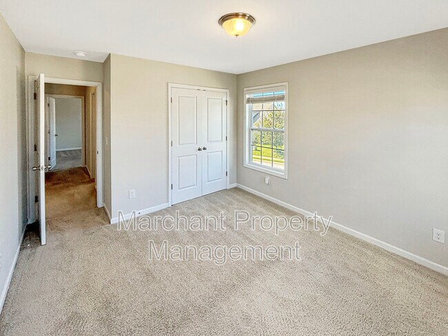 Building Photo - 602 Waymeet Dr