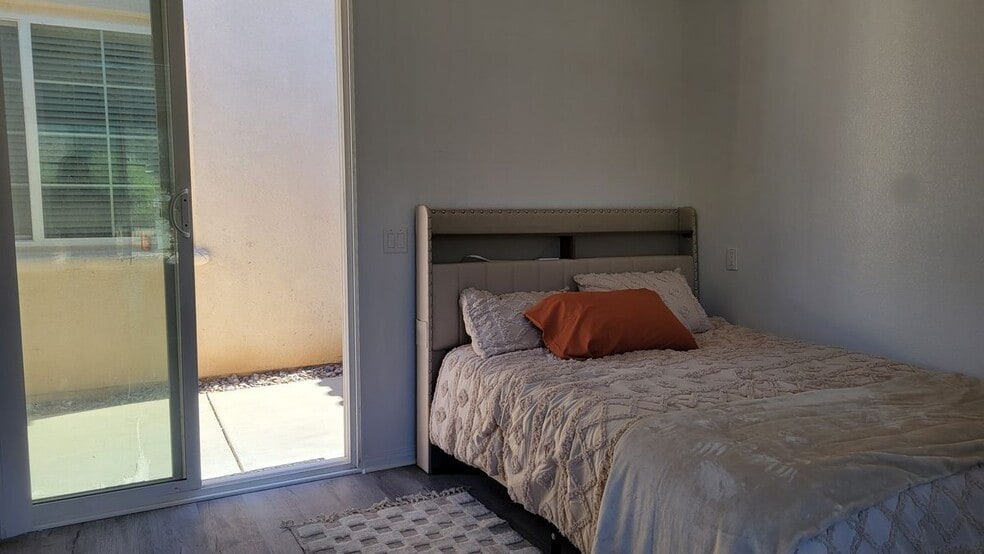 Building Photo - 21672 Front St