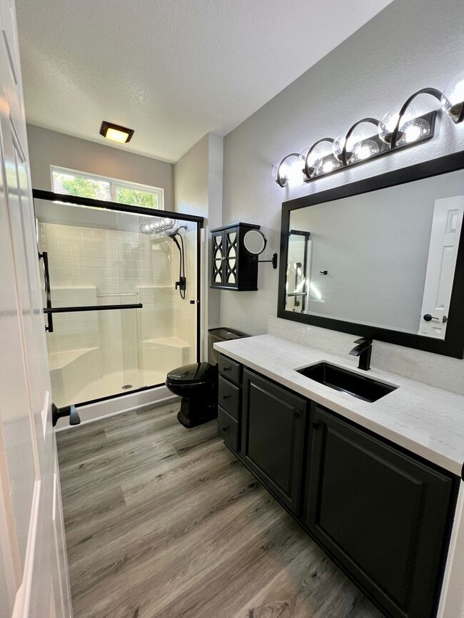 Building Photo - Gorgeous Sun City Lincoln Home