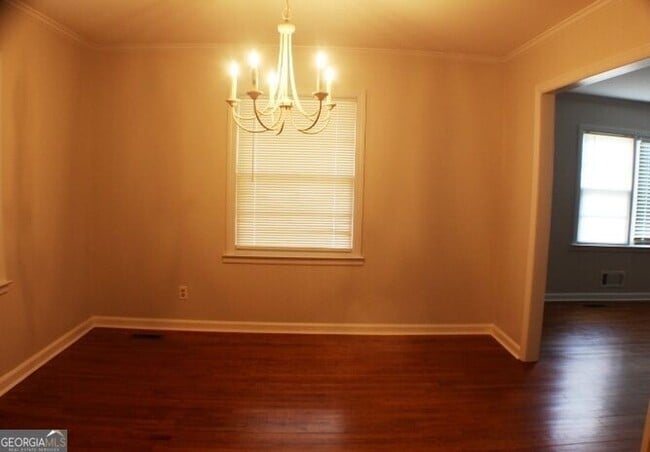 Building Photo - 106 Oakhurst St