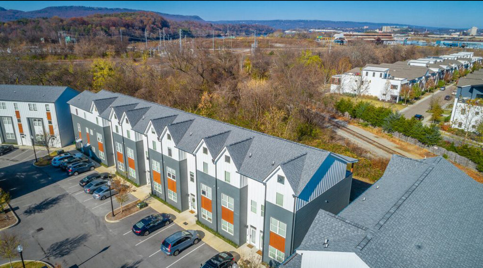 Building Photo - 1405 Stockyard Pl