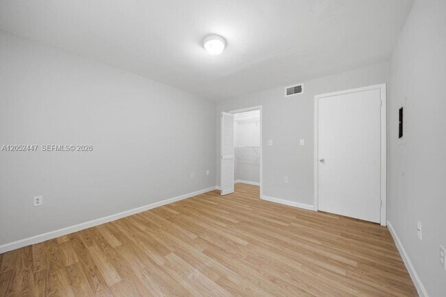 Building Photo - 15560 SW 104th Terrace