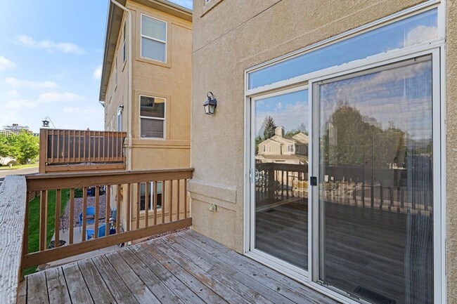 Building Photo - 3624 Venice Grove