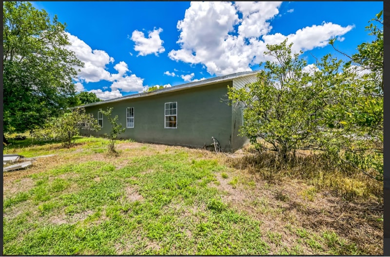 Building Photo - 3908 37th St E