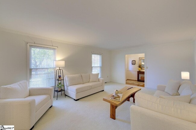 Building Photo - 104 Middle Brook Rd