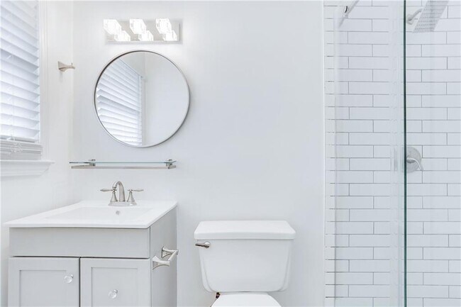 Building Photo - 3078 Rebecca Dr SW