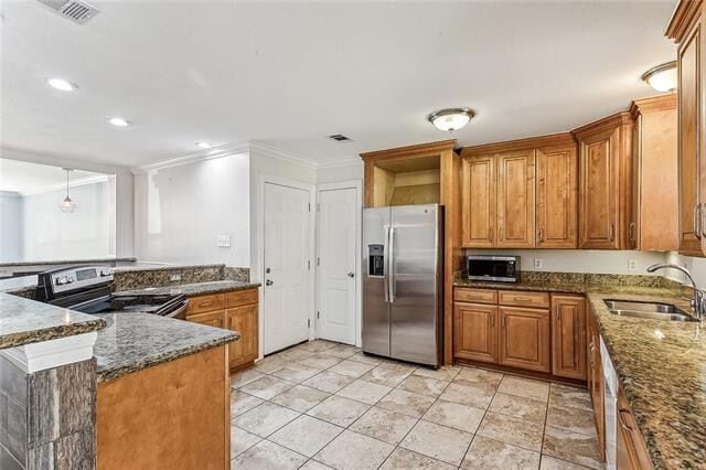 Building Photo - 620 Markham Dr