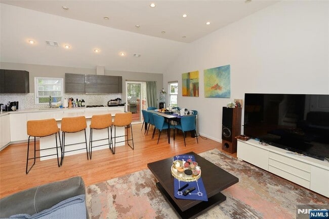Building Photo - 38-55 van Riper Place Unit 1X