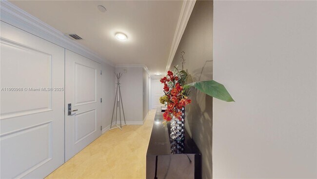 Building Photo - 3101 S Ocean Dr