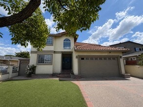 Building Photo - 2106 Shortridge Ave