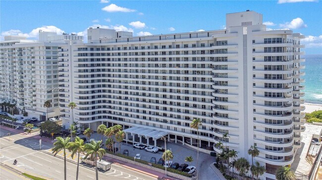 Building Photo - 5555 Collins Ave