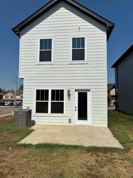 Building Photo - 191 Fairview Ln