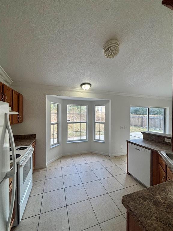 Building Photo - 2825 SW 140th Ct