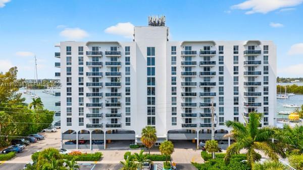 Building Photo - 7928 West Dr