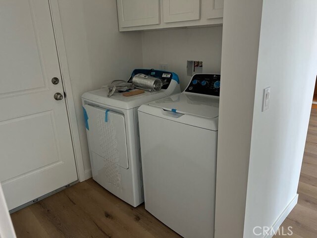 Building Photo - 1907 W 154th Pl