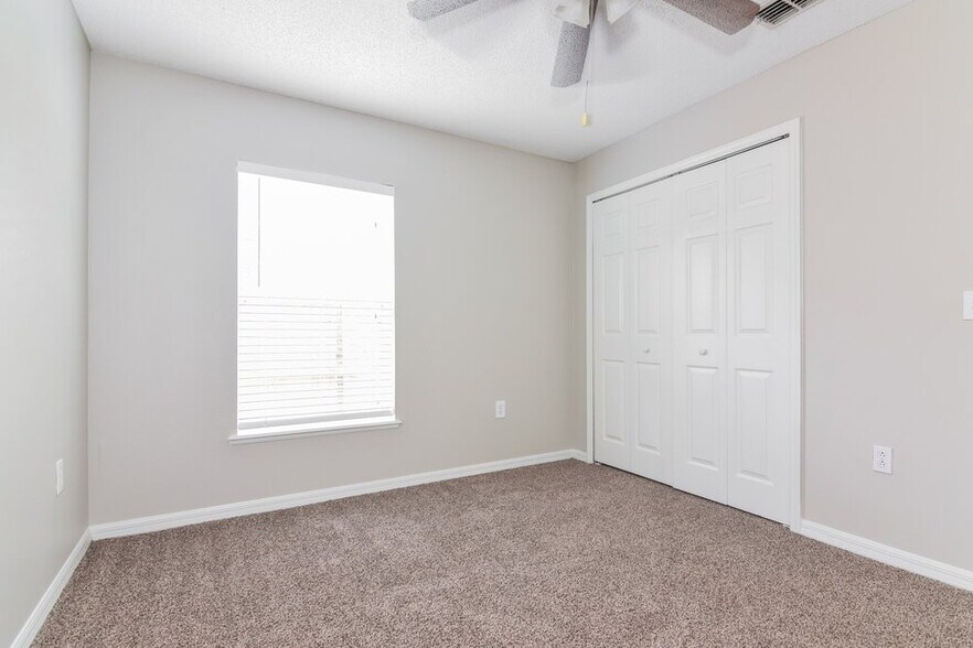 Building Photo - 11349 Ivy Flower Loop