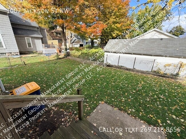 Building Photo - 1007 Jackson St NW