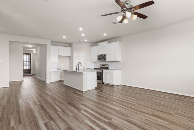 Building Photo - 13401 Emerald Mallard Dr