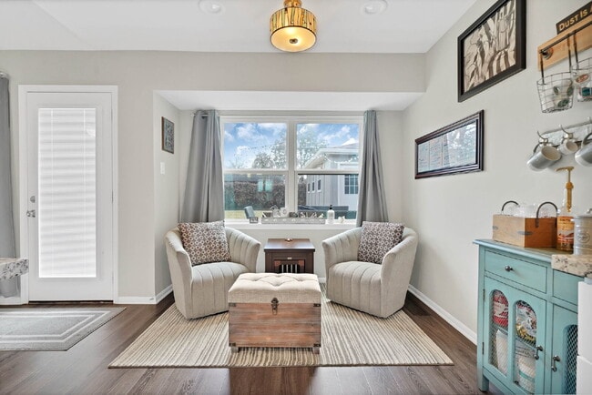 Building Photo - Charming 4-Bed Home with Granite Elegance in Sugar Land