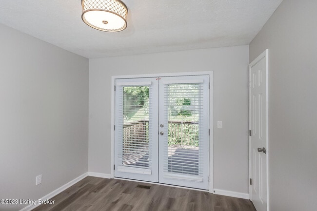 Building Photo - 4218 Willowview Blvd