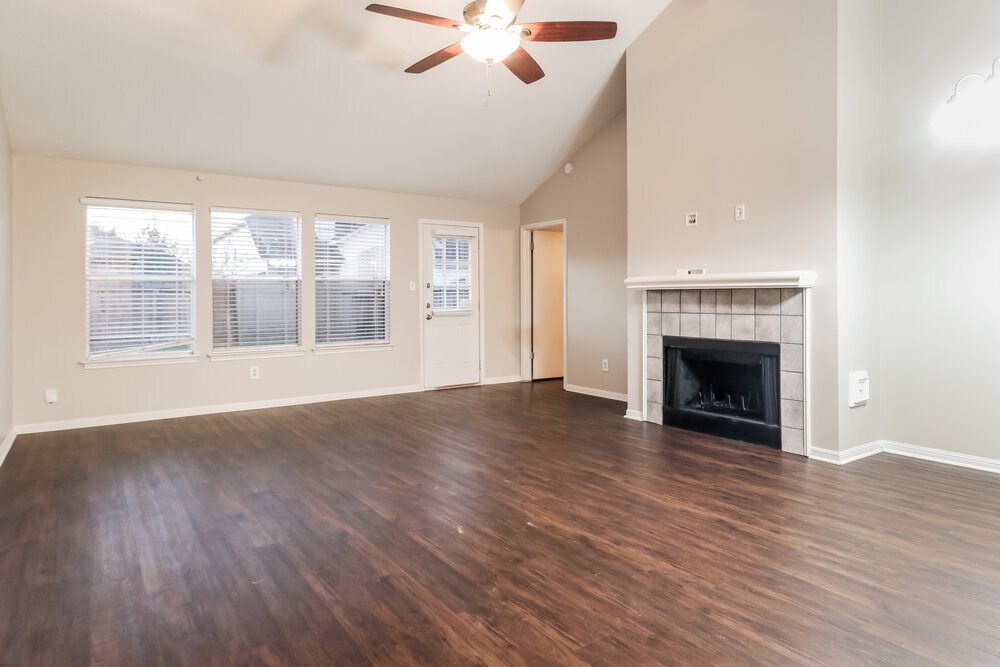 Building Photo - 5411 Roserock Ln