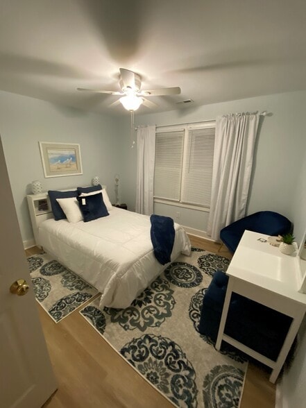 Building Photo - 802 N Lord St