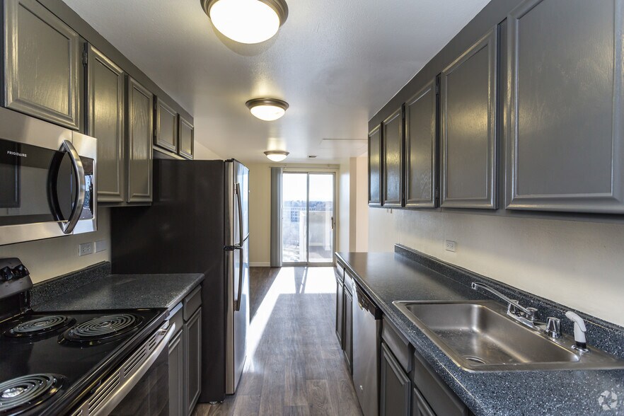 High Country House Apartments - Denver, CO | Apartment Finder High Country House Apartments - Denver, CO | Apartment Finder
