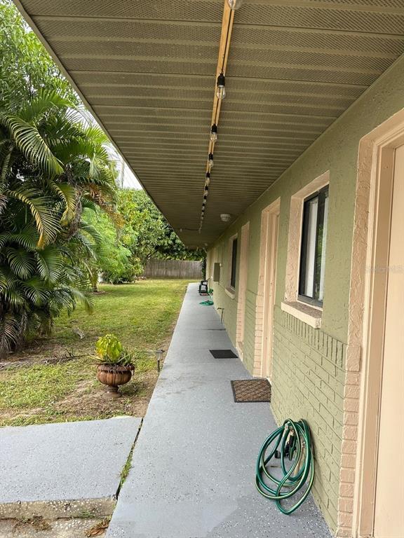 Building Photo - 2390 N Tropical Trail