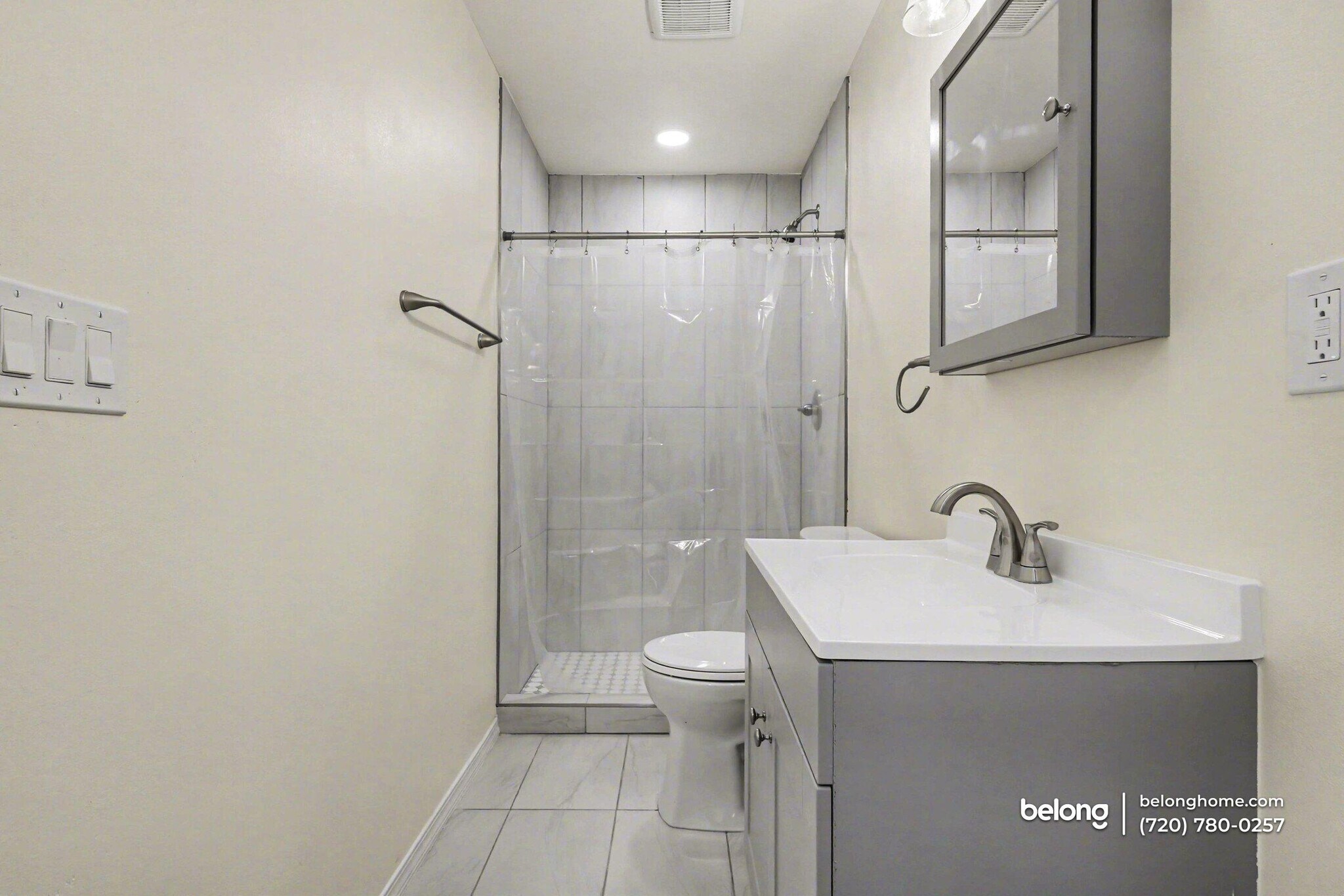 Building Photo - 4496 S Pagosa Cir