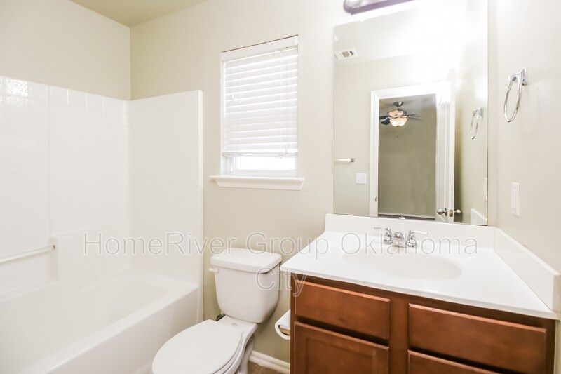 Building Photo - 6105 Courtyards Ct