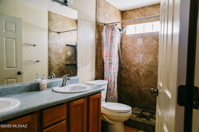 Building Photo - 1651 N Pima Ct