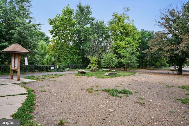Building Photo - 4726 29th St S