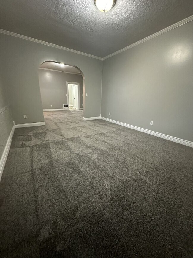 Building Photo - Washington Blvd