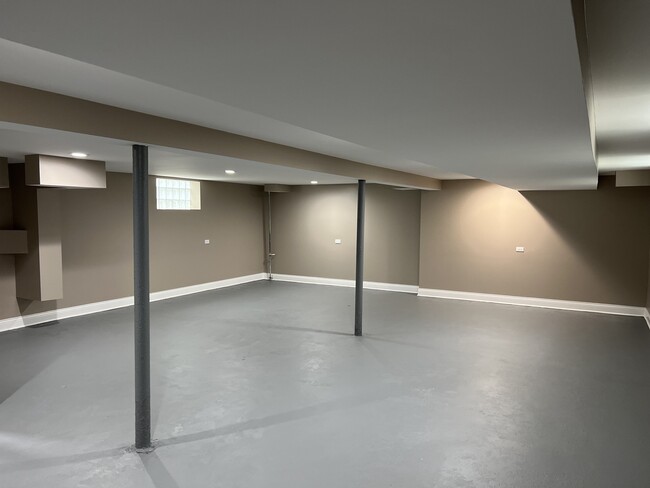Building Photo - 14511 Green St
