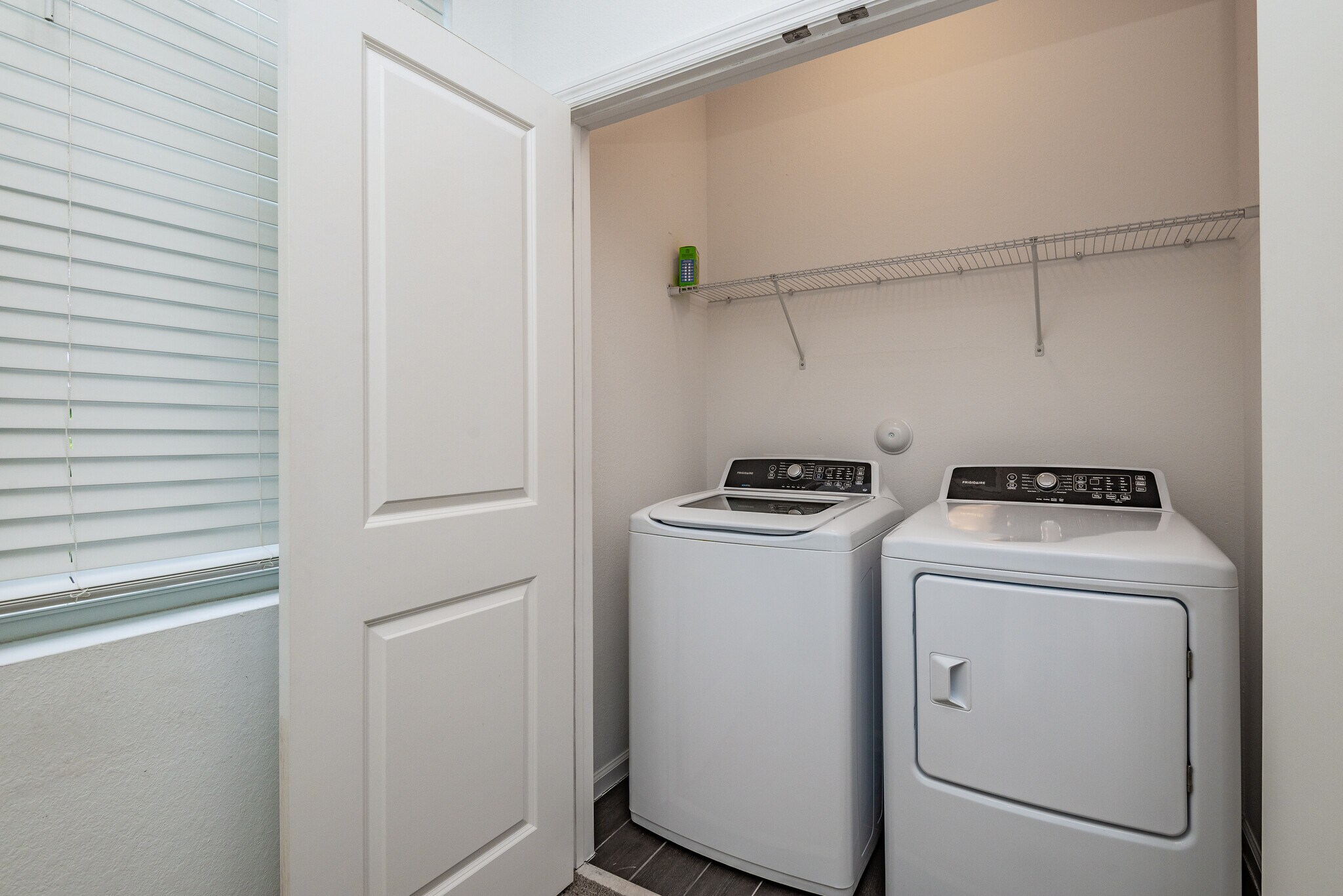 Building Photo - 1134 NW 40th Ter