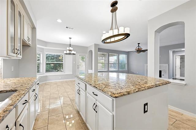 Building Photo - 1421 N Eugene Dr