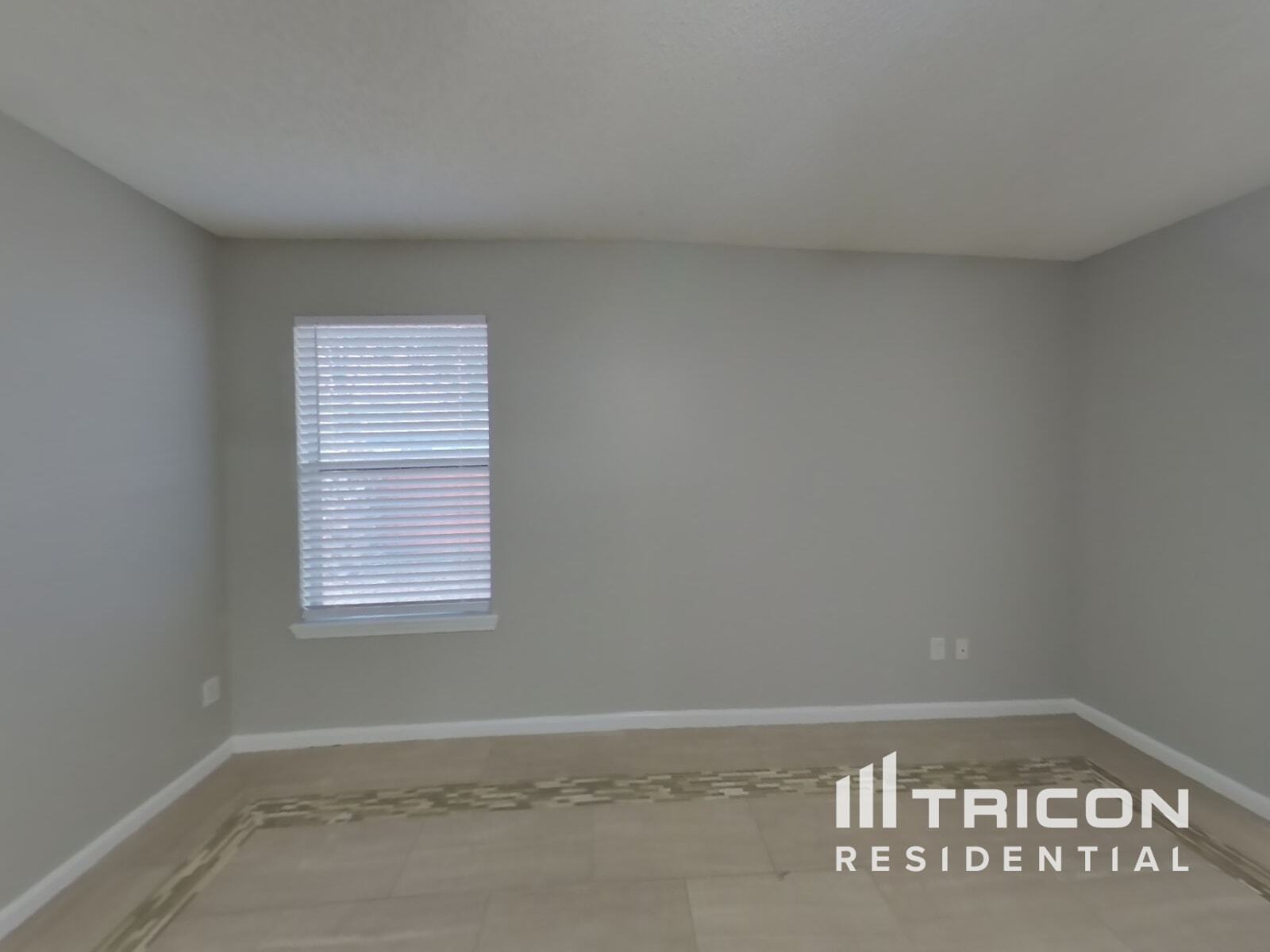 Building Photo - 7319 Volley Dr N