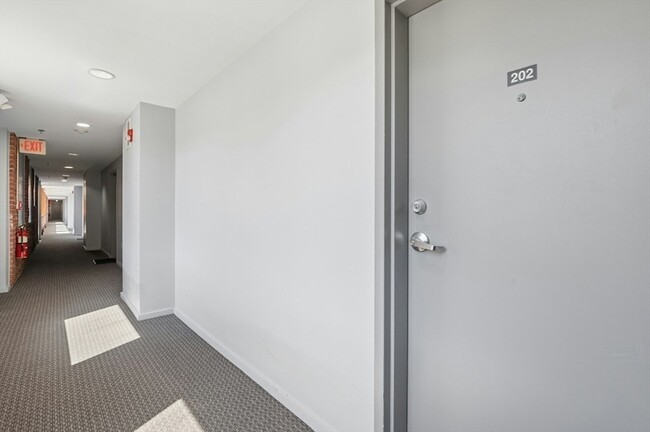 Building Photo - 1 Envelope Terrace