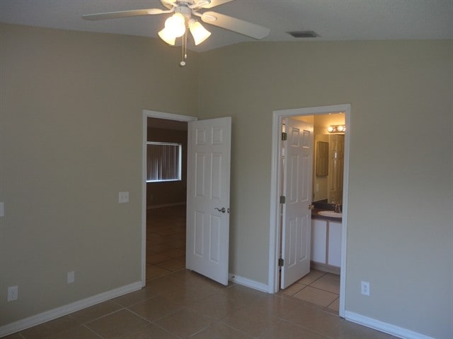 Building Photo - 12911 Fieldmoor Ct