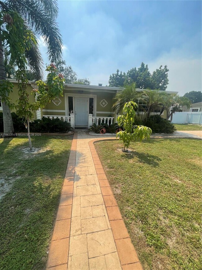Building Photo - 18611 NW 10th Ave