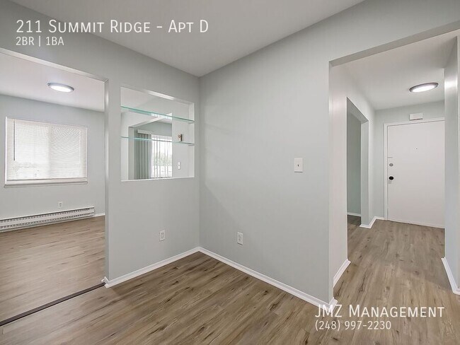 Building Photo - 211 Summit Ridge-Apt D