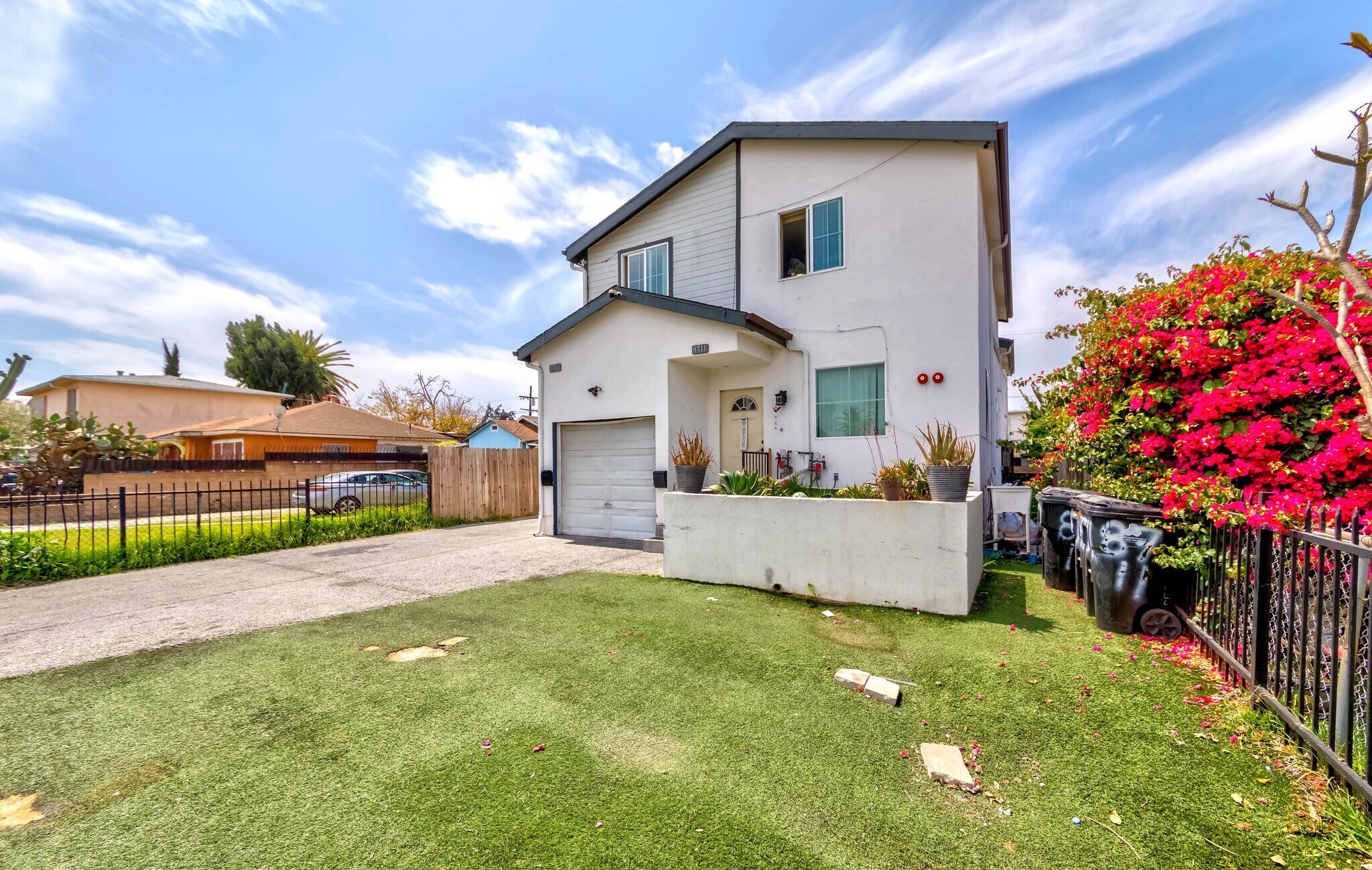 Building Photo - 8711 McKinley Pl