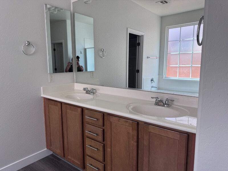 Building Photo - 15055 W Alexandria Way