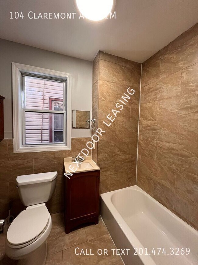 Building Photo - 104 Claremont Ave