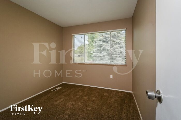 Building Photo - 3065 Parker Rd