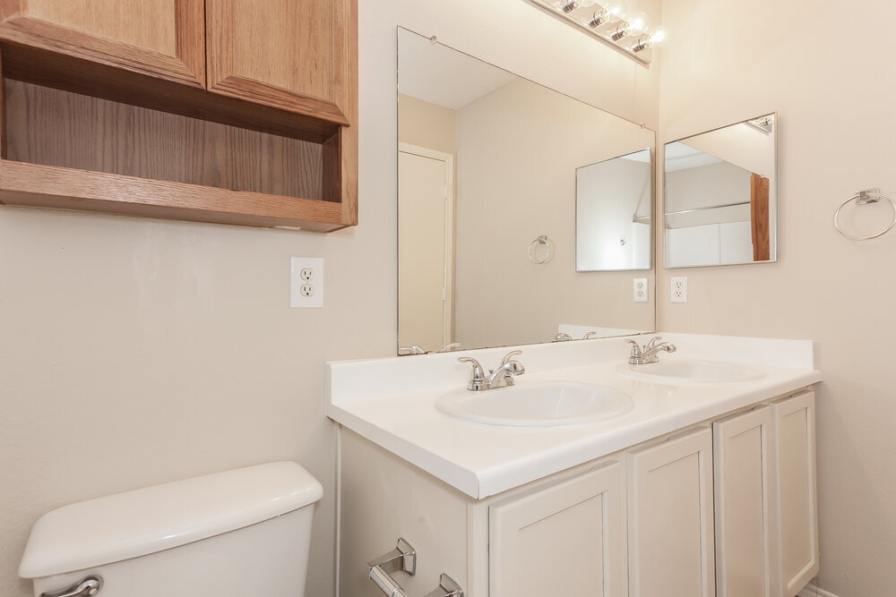 Building Photo - 918 Anvil Creek Dr