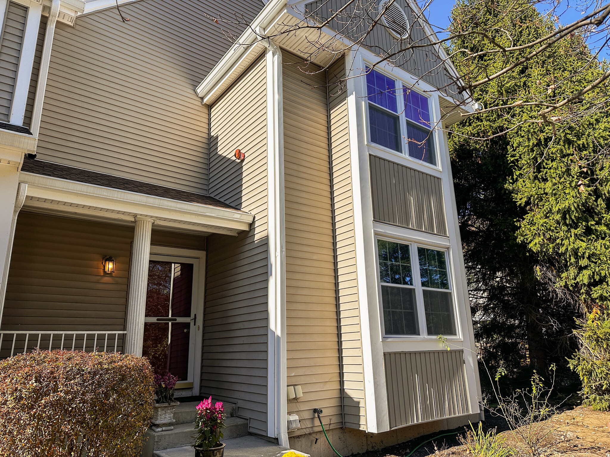 Building Photo - 29 Stone Creek Ln