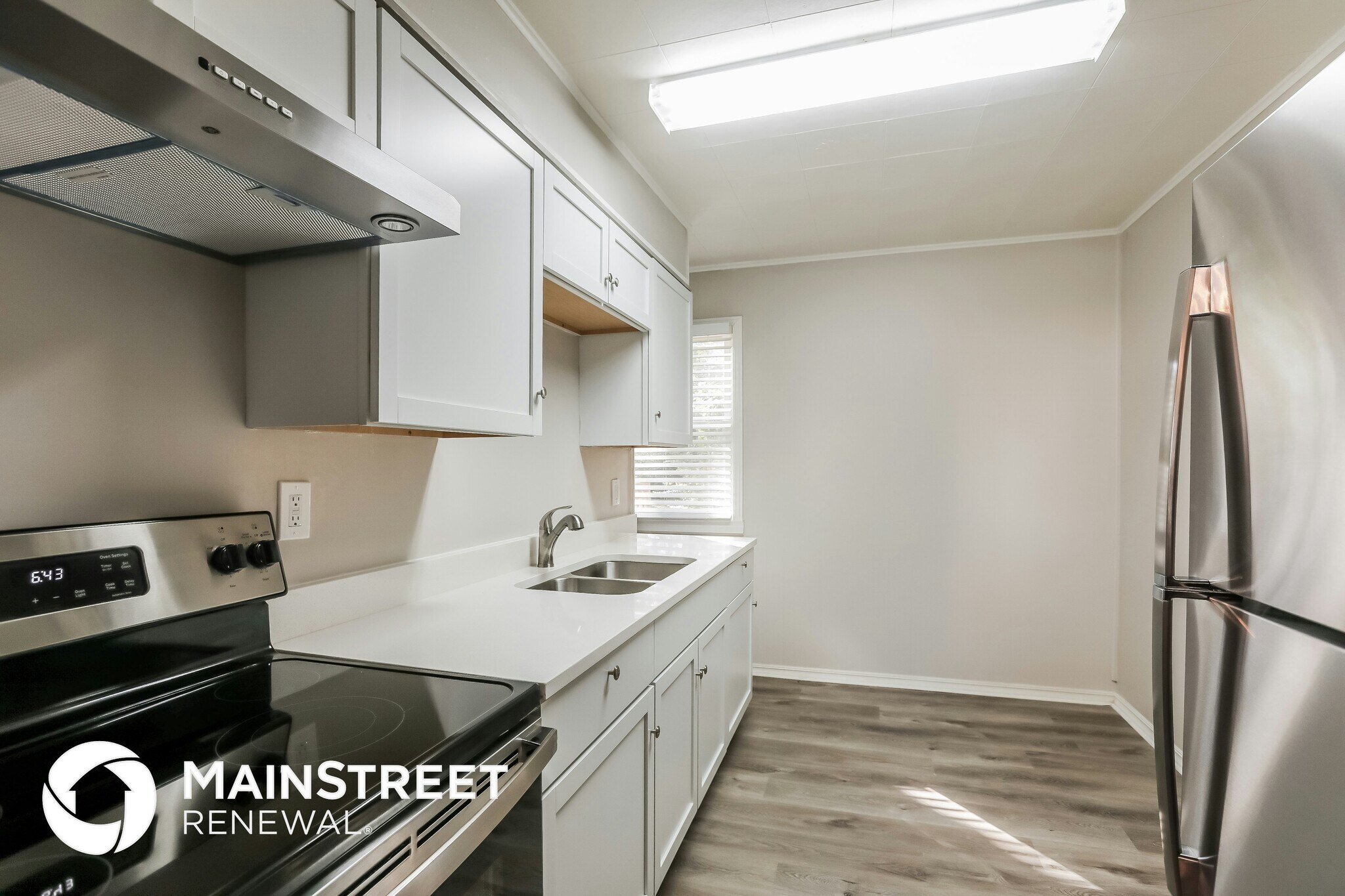 Building Photo - 2307 NE 59th St