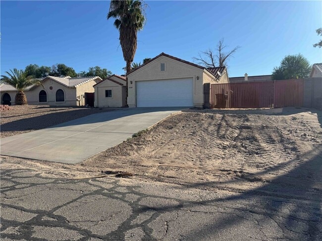 Building Photo - 5288 Tierra Linda Dr